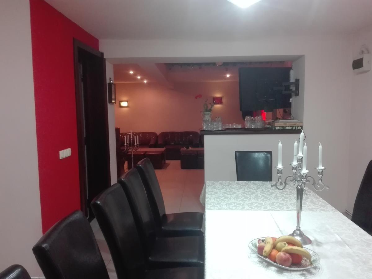 Casa De Vacanta Silvia Vărmaga Exterior foto